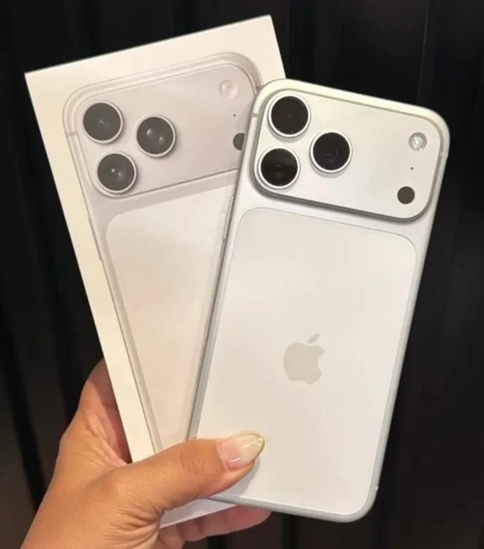 iPhone 17 Pro max silver 256gb LACRADO